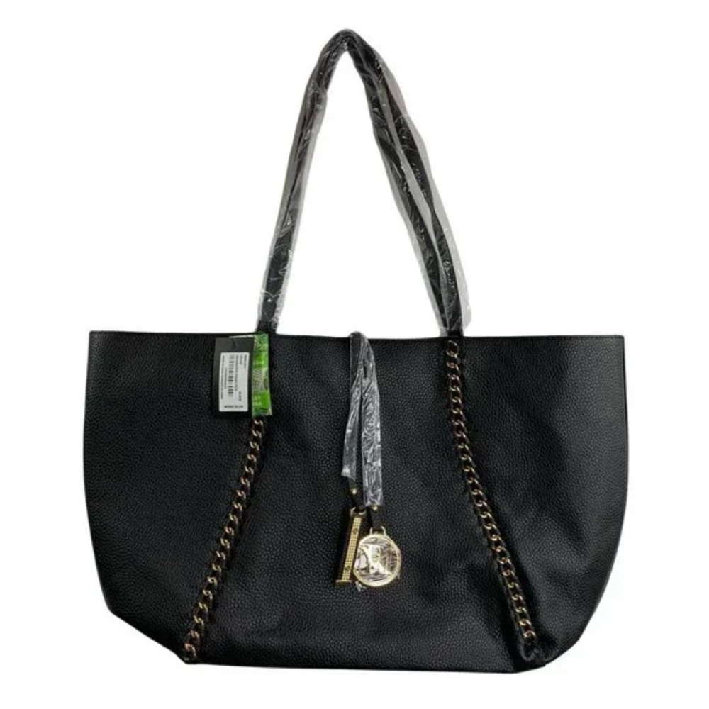 BADGLEY MISCHKA BLACK CHAIN TOTE BAG
(174)